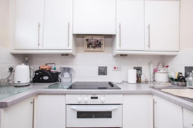 1 Bed Flat For Sale In Holmleigh Court Glyn Road Enfield
