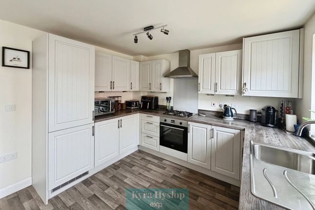 68, Loveridge Drive, Alphington photo 3