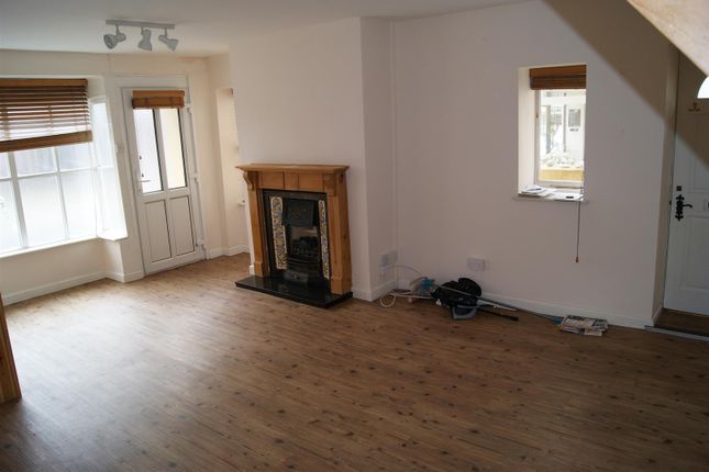 Corner Cottage, 1 Woodbine Place, Seaton photo 5