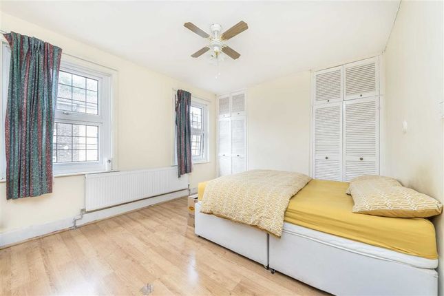 Terraced house for sale in Algernon Road, London