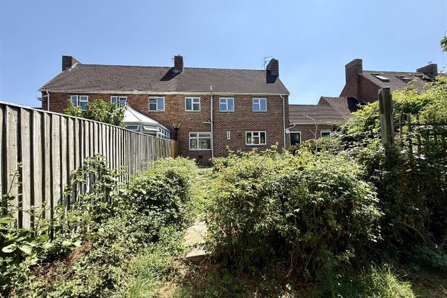 6, Sanders Road, Trowbridge photo 3
