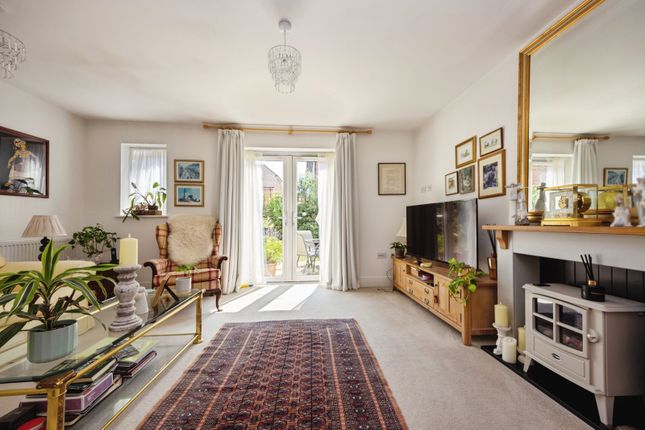3, Magnolia Drive, Cranleigh photo 2