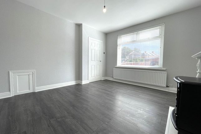 7 Ridley Avenue, Chester Le Street photo 3