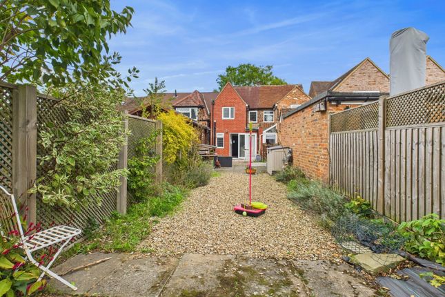 9, The Row, Winchmore Hill photo 4