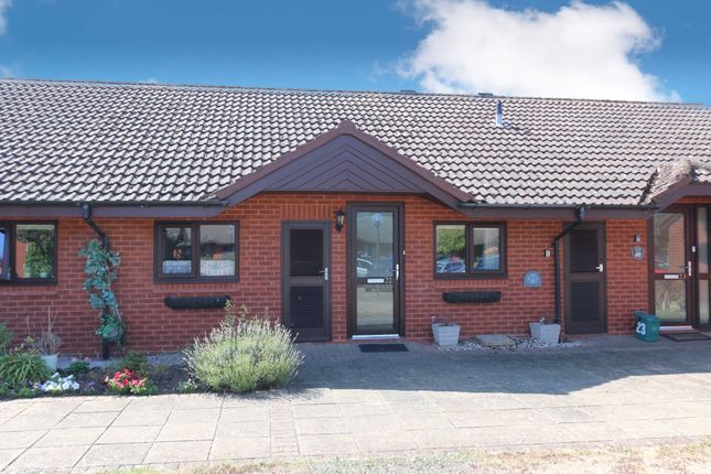 2 bed terraced bungalow for sale in Icknield Close, Bidford-On-Avon, Alcester B50