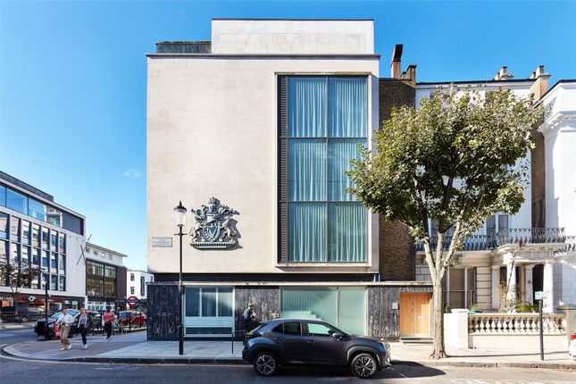 Flat for sale in Notting Hill Gate, Notting Hill