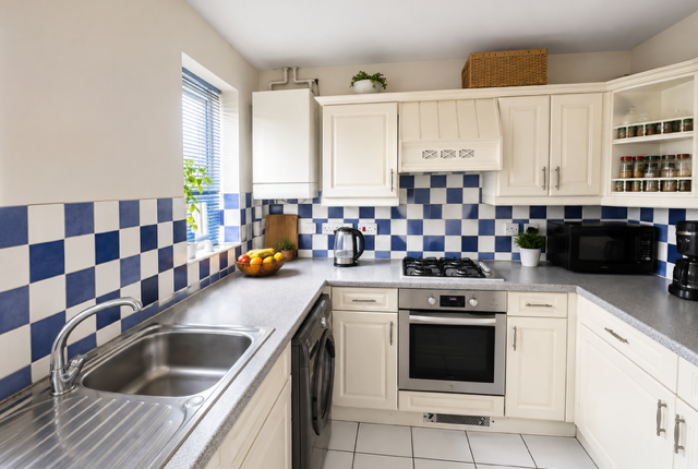 47, Chelmsford photo 2
