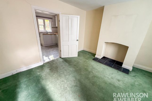 47, High Street, Thames Ditton photo 3