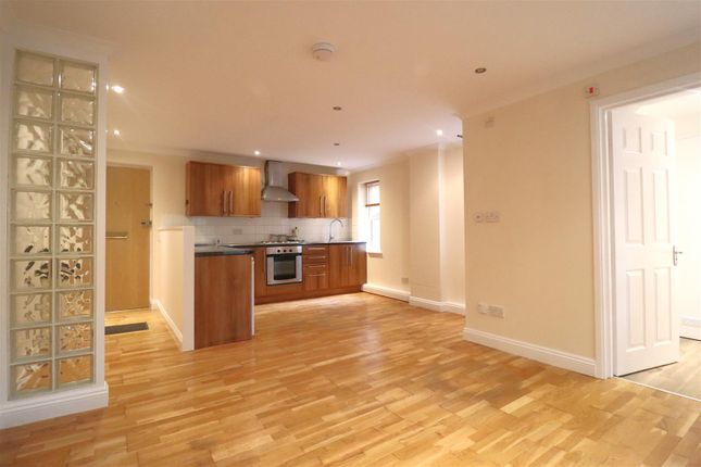 Flat 11 Amberley House, 22 Bury Road, Newmarket photo 3