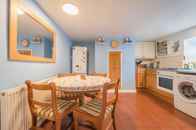 10 Eastbrook Terrace, Taunton photo 4