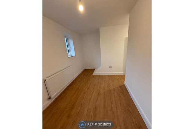 Daintry Close, Harrow photo 4