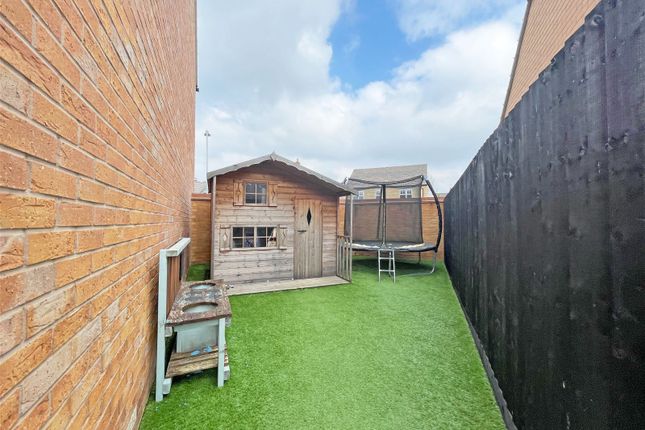 Detached house for sale in Boyfield Crescent, Stamford, Lincolnshire