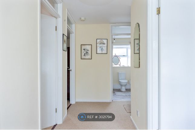 B Seymour Hill Mews, Dunmurry, Belfast Bt17 9Pw photo 4