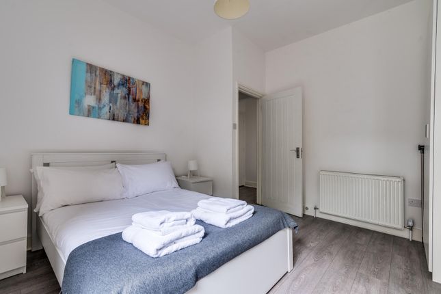 19a, VSH, Mostyn Avenue, Unit 19a, London photo 4