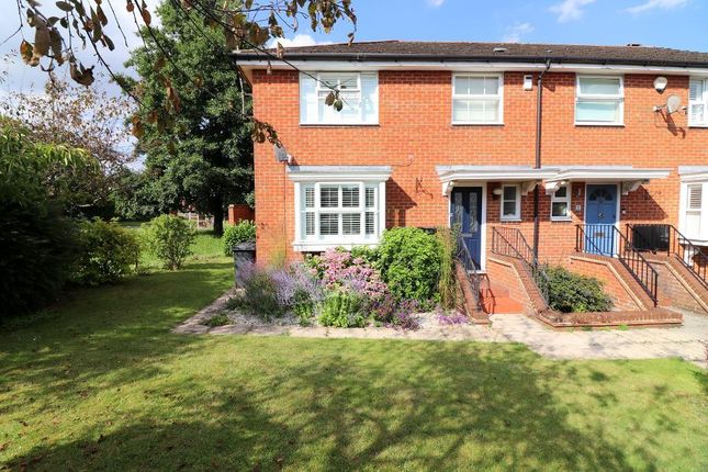Property for sale in Whitwell Close, Luton, Bedfordshire