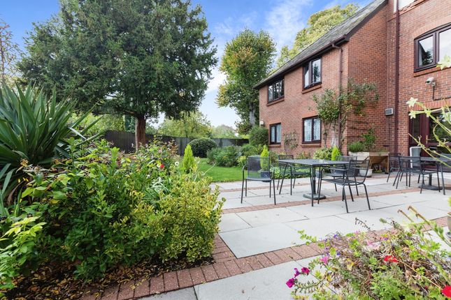 Property for sale in Lawnsmead Gardens, Newport Pagnell