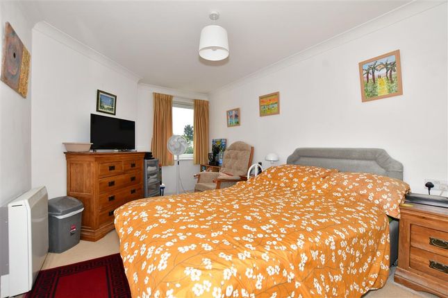 Thumbnail Flat for sale in Harold Road, Cliftonville, Margate, Kent