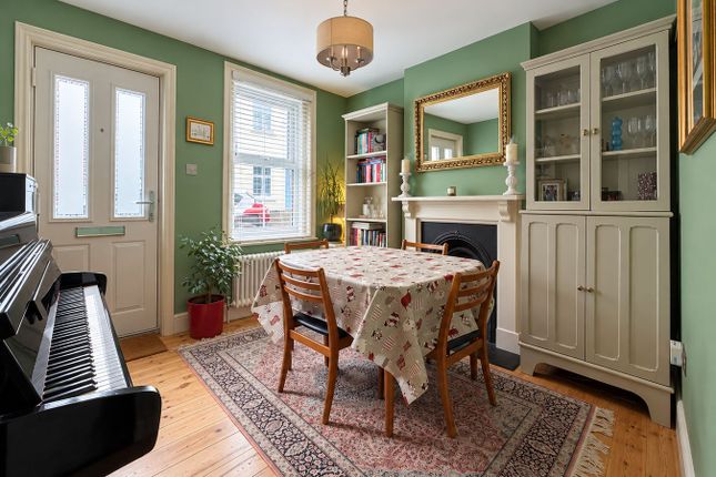 24, Cedars Road, Colchester photo 2