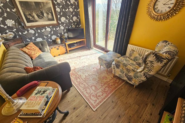 18, Peryn Road, Tavistock photo 4