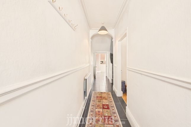 23 William Street, Cardigan photo 4