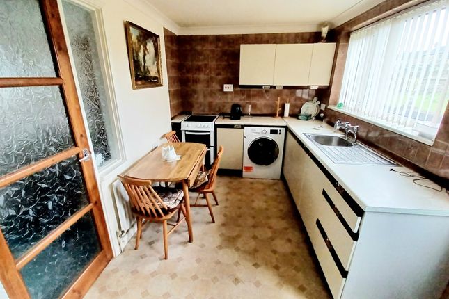28, Esperley Lane, Bishop Auckland photo 4