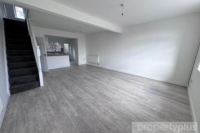 122, Thomas Street, Rhondda Cynon Taff photo 4
