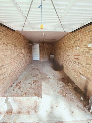 Garage, 202, Sandycombe Road, Richmond photo 2