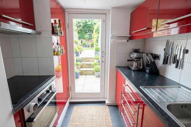 Flat 1, 42, Durand Gardens, Stockwell photo 2