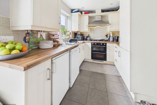 29, The Cove, Truro photo 3
