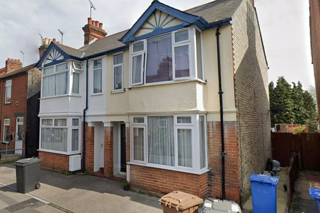Thumbnail Semi-detached house to rent in 3 Bedroom House, Beaconsfield Road, Ipswich, Suffolk