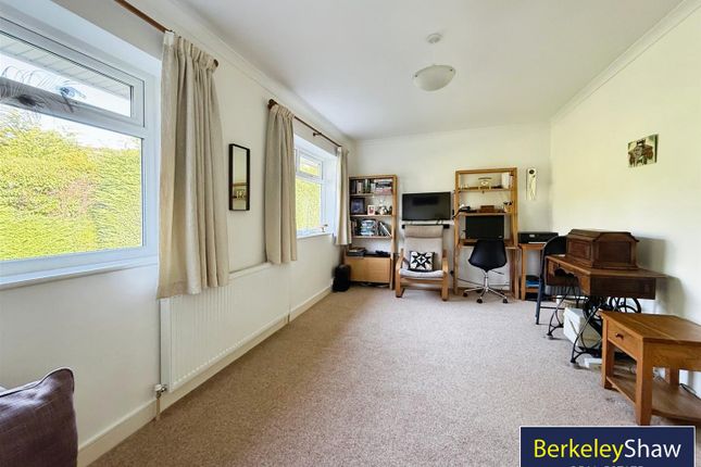 Bedroom 3/Family Room
