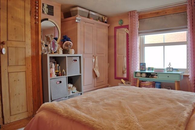 Bed 3