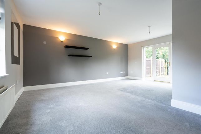 8 North Farm, Pegswood Village, Morpeth photo 4