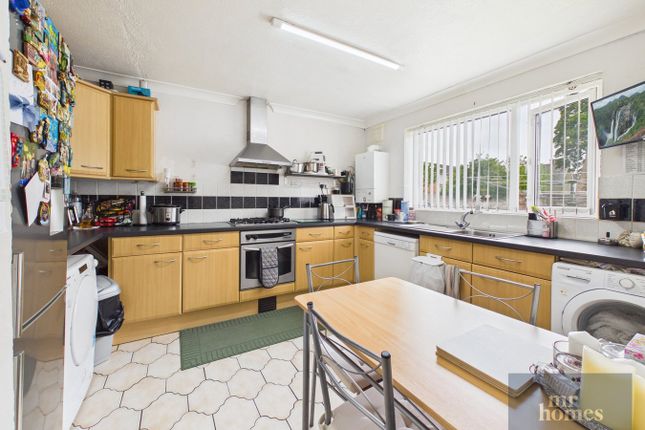 Vincent Court, Vincent Road, Cardiff photo 3