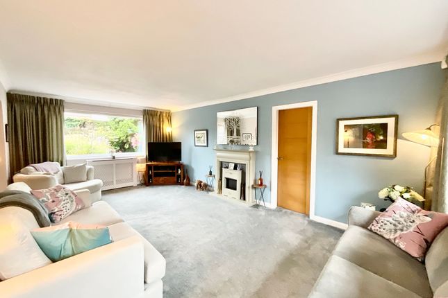 3 Burrington Drive, Stoke-On-Trent photo 2