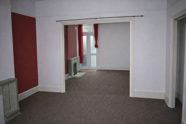 109, Ruskin Aveue, London photo 3