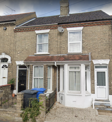 Thumbnail Terraced house to rent in Avenue Road, Norwich