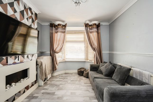 10, Pentyla Road, West Glamorgan photo 4