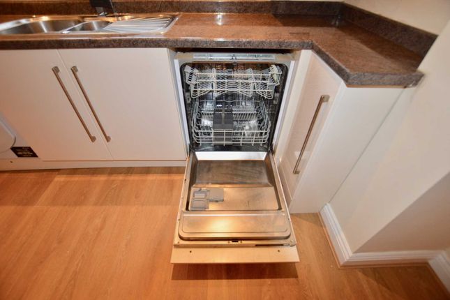 43, Walbrook Avenue, Milton Keynes photo 5