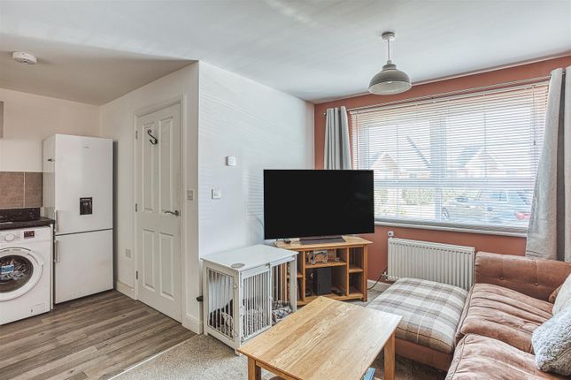 41, Trent Way, Derby photo 3