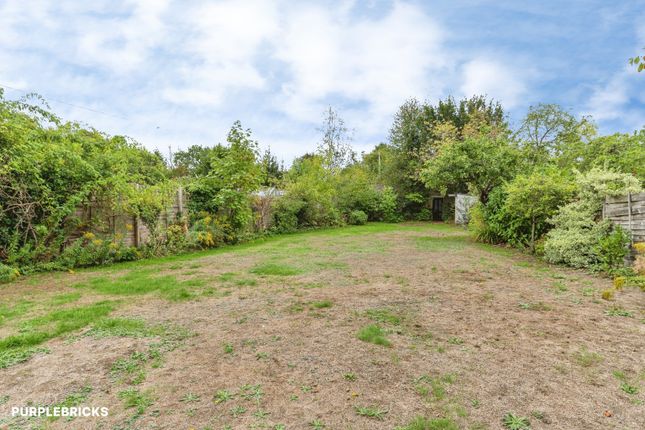 24, Hawes Lane, West Wickham photo 4