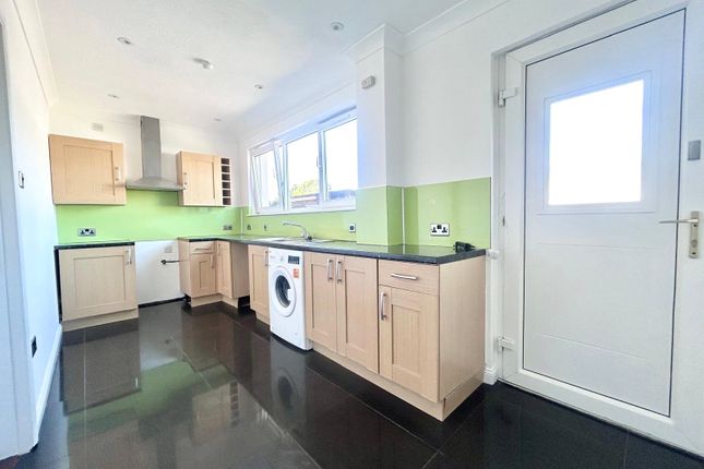 19, Drimnin Road, Glasgow photo 3