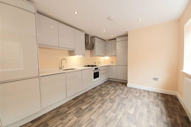 Flat for sale in Pampisford Road, Purley