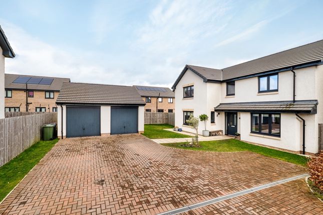 Thumbnail Detached house for sale in 10 Briggers Wynd, South Queensferry