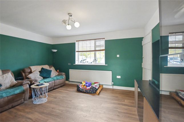1, Quantock Side, Taunton photo 4