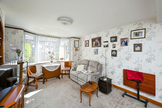 44, Frederick Avenue, Nottingham photo 4
