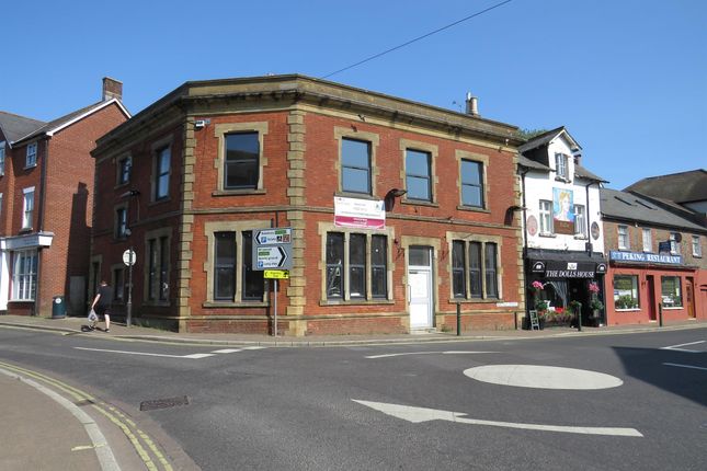 2-bed flat on 6c, FORDINGBRIDGE, £1,175/mo