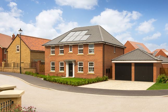 Outside View Of 4 Bedroom Detached Chelworth Home