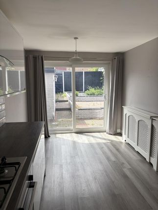 130 Tamar Drive, Birmingham photo 4