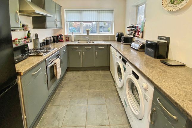 28, Queenscourt Road, Liverpool photo 4